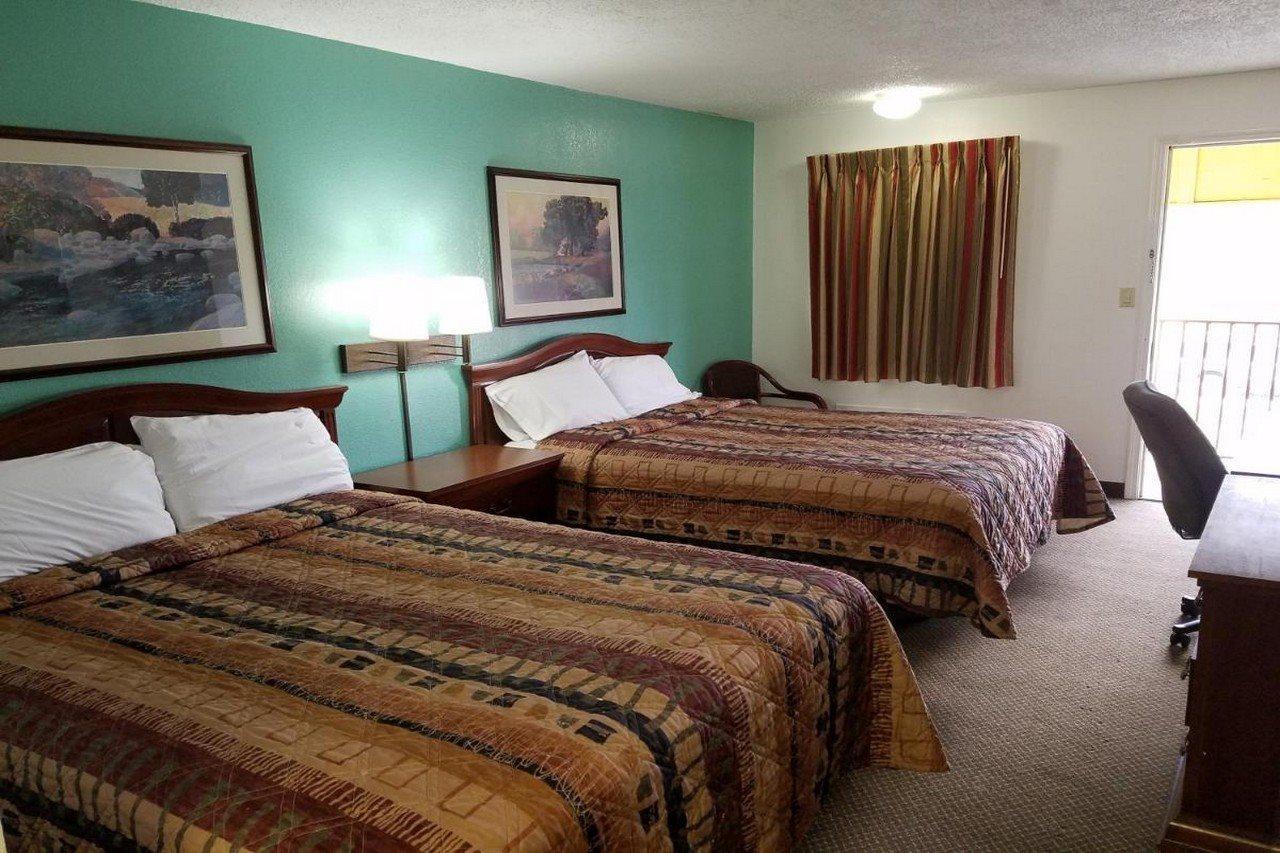 Indy Southwestern Inn-South Indianapolis Exterior photo