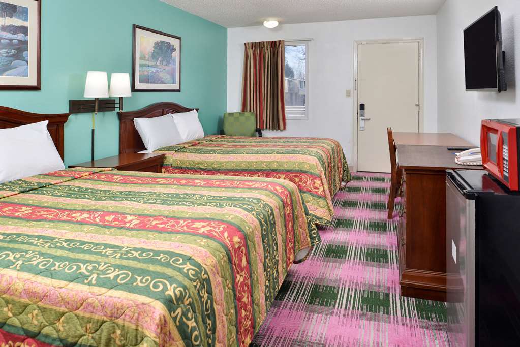 Indy Southwestern Inn-South Indianapolis Room photo